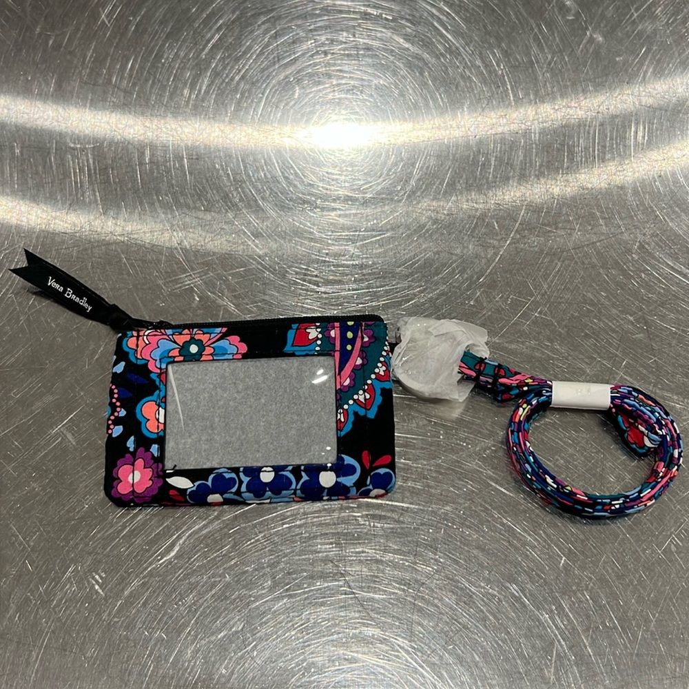 NWT Vera Bradley Zippered ID/Card/Cash Case with Removable Lanyard